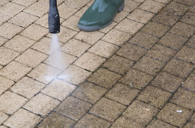 conroe patio cleaning